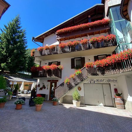 Albergo Aprica Garni מראה חיצוני תמונה