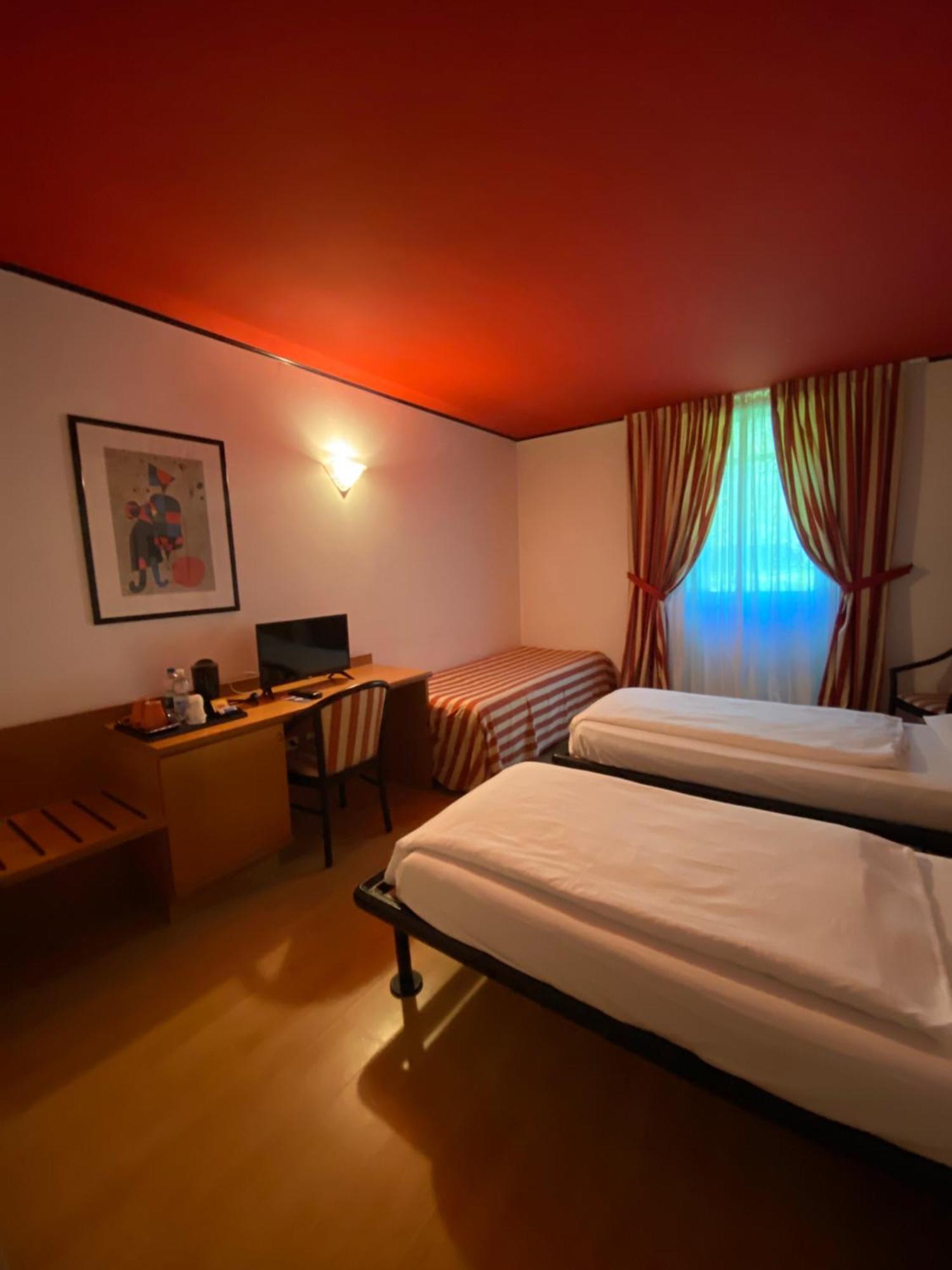 Albergo Aprica Garni מראה חיצוני תמונה