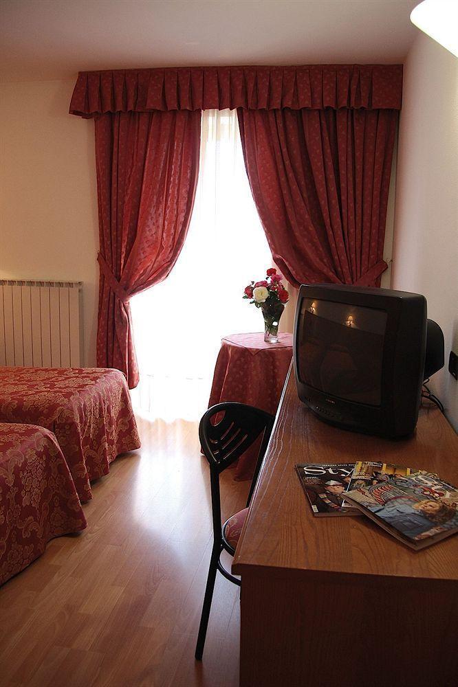 Albergo Aprica Garni מראה חיצוני תמונה