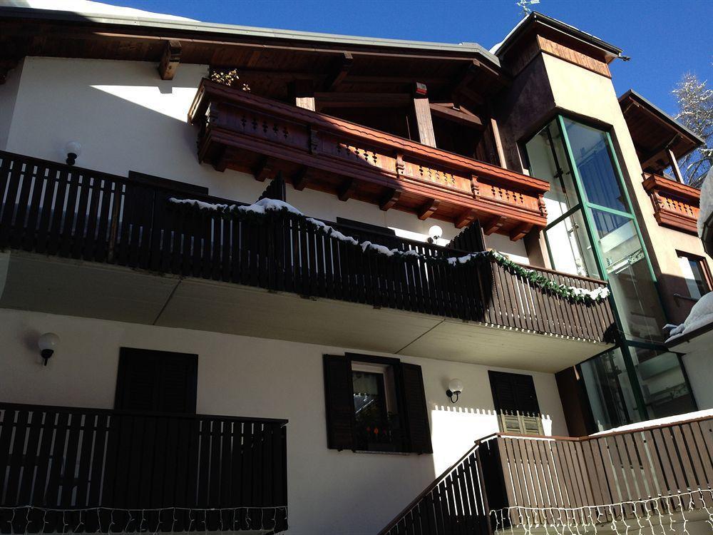 Albergo Aprica Garni מראה חיצוני תמונה
