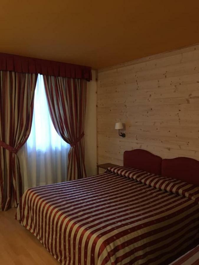 Albergo Aprica Garni מראה חיצוני תמונה